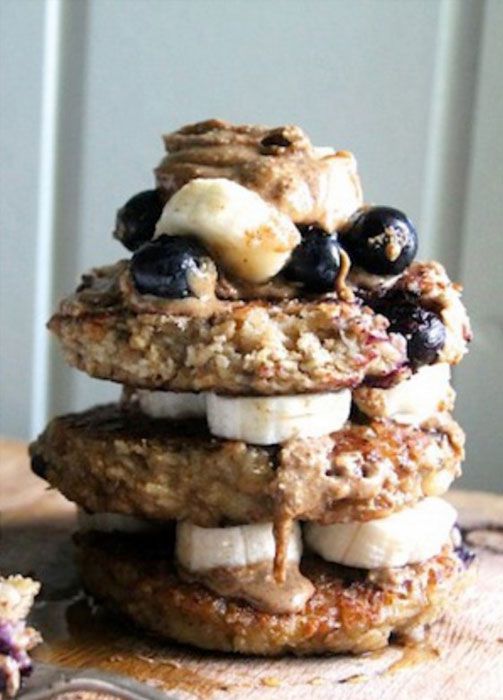 Blueberry & Banana Breakfast Hot-Cakes